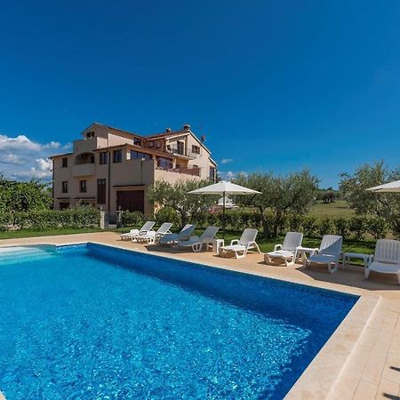 Apartment Complex Vetrina-Shared Pool Nova Vas  Zewnętrze zdjęcie