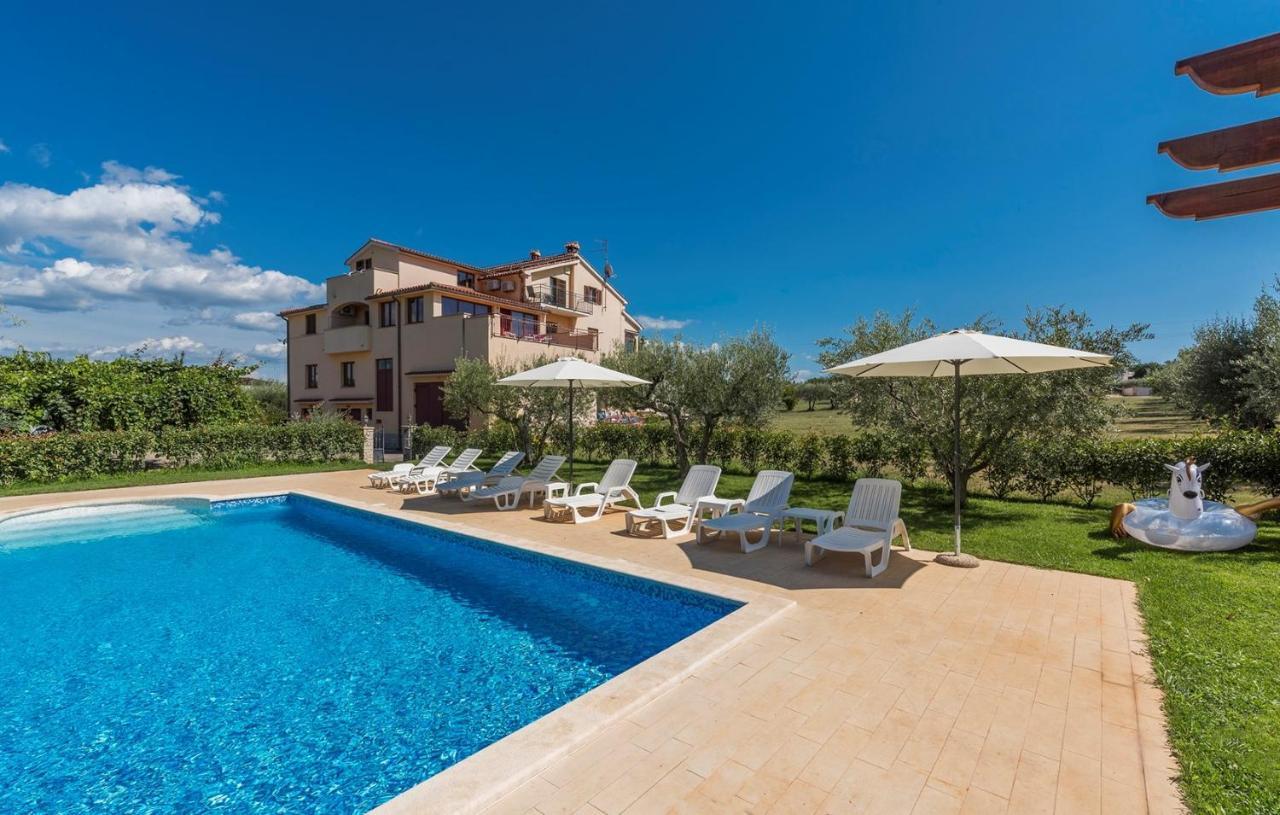 Apartment Complex Vetrina-Shared Pool Nova Vas  Zewnętrze zdjęcie