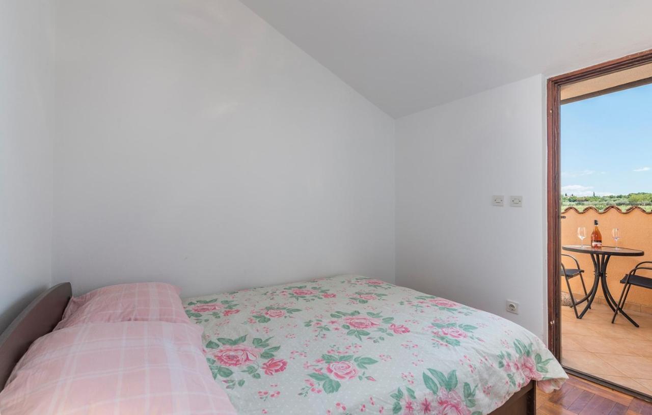 Apartment Complex Vetrina-Shared Pool Nova Vas  Zewnętrze zdjęcie