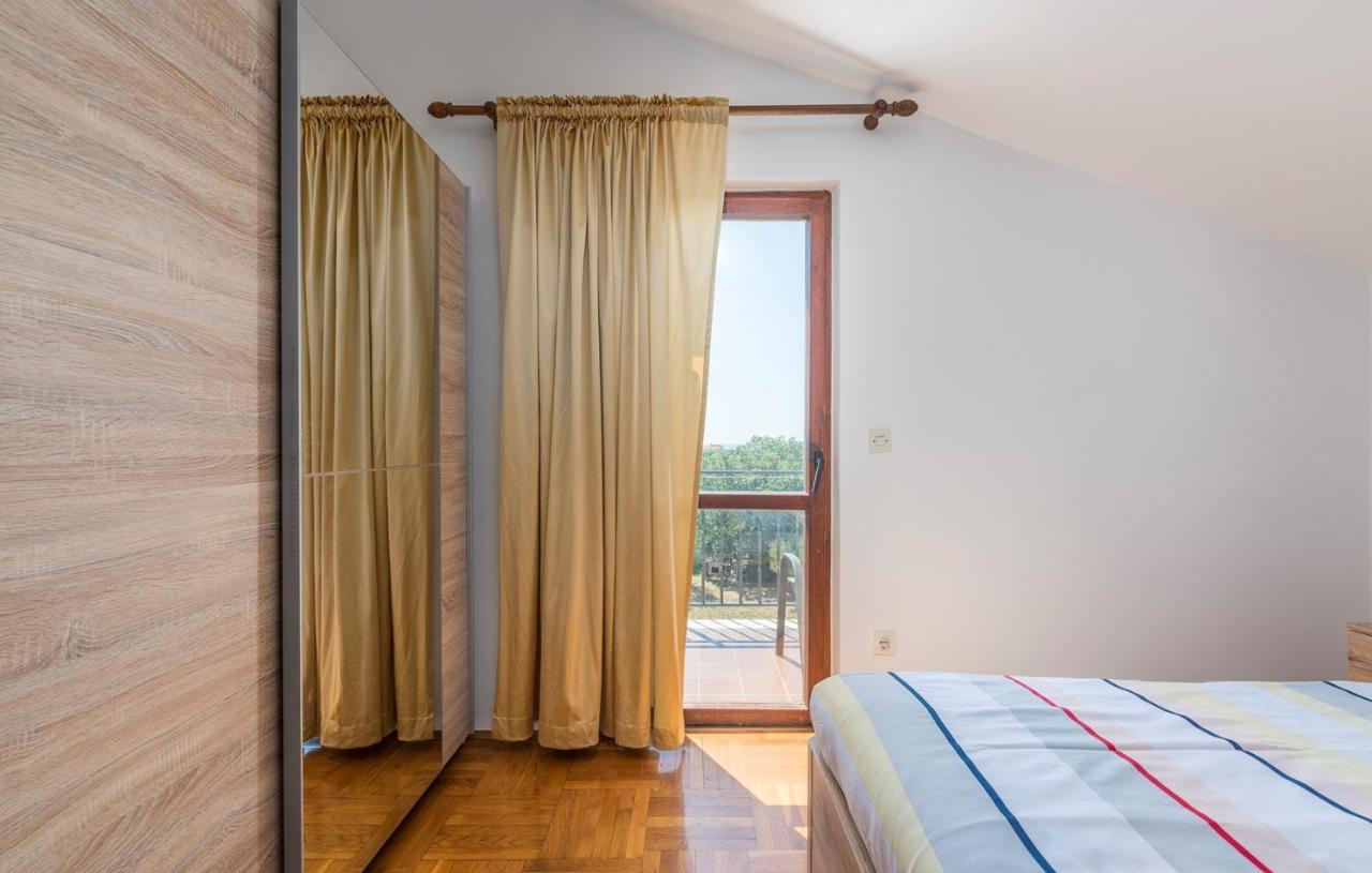 Apartment Complex Vetrina-Shared Pool Nova Vas  Zewnętrze zdjęcie
